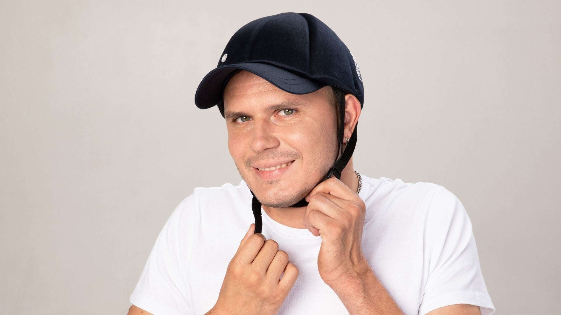 Ribcap as a drop seizure helmet – Ribcap - Fashionable medical helmets ...